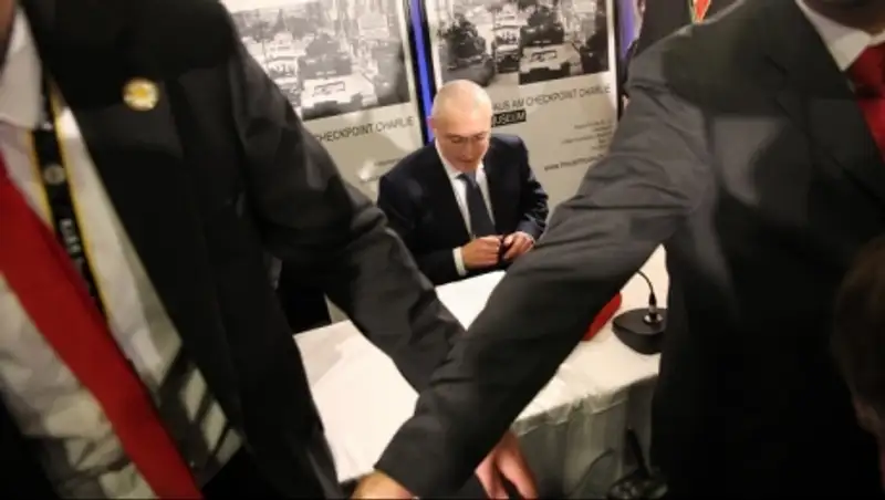 Ходорковский объявлен в международный розыск по линии Интерпола