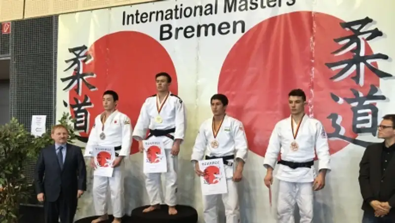 Таразды&#1179; жас балуан Халы&#1179;аралы&#1179; турнирді&#1187; же&#1187;імпазы атанды