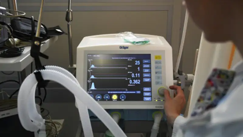 США изъяли российские аппараты ИВЛ после пожаров в больницах
