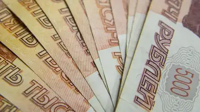 Казахстанским банкам разрешили вывоз наличных рублей до 1 января 2024 года, фото - Новости Zakon.kz от 14.07.2023 10:41