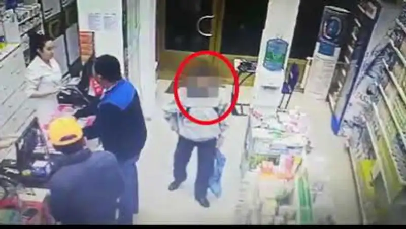 Шымкентские полицейские задержали похитителя памперсов