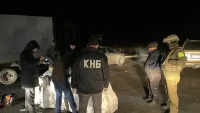 Сотрудники КНБ, фото - Новости Zakon.kz от 16.12.2021 17:06