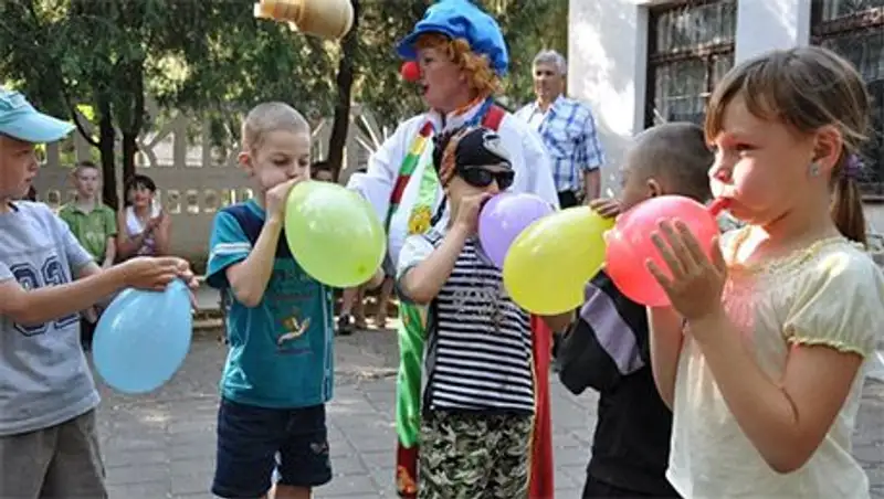 Врачи тубдиспансера Алматы незаконно отправляли детей в противотуберкулезные санатории