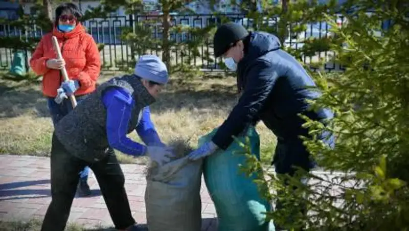 Жители Павлодарской области творчески подошли к субботнику