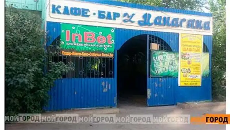 В Уральске охранники кафе были ранены из своего же оружия