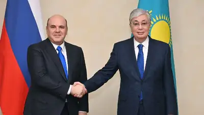 Акорда, Токаев, Мишустин, встреча, фото - Новости Zakon.kz от 25.02.2022 13:12