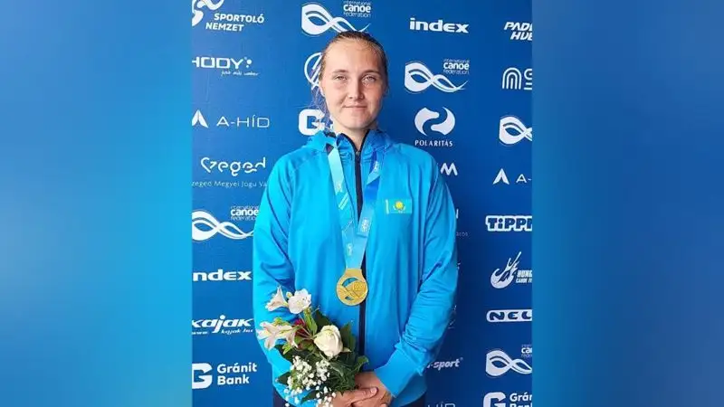 Казахстанка завоевала "золото" по гребле на Кубке мира