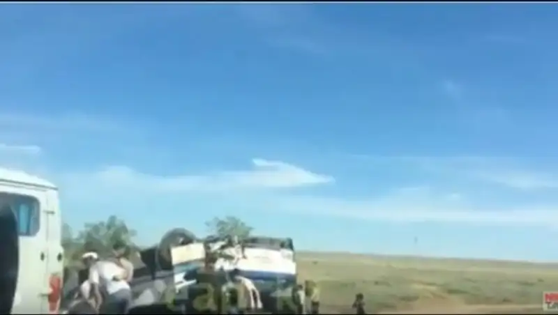 Спецрейс доставил в Ташкент тела погибших в ДТП в Казахстане