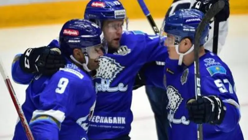 "Барыс" победил "Трактор" в овертайме