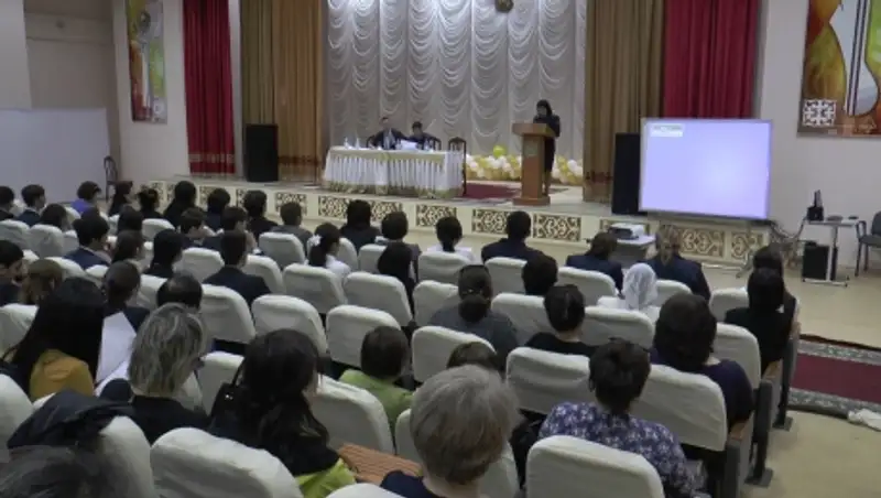 Ученикам Наурызбайского района Алматы рассказали, как не стать жертвой преступлений