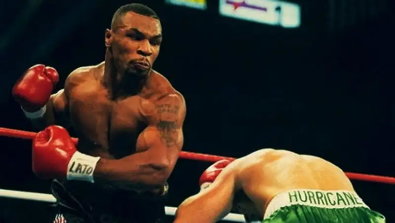 Тайсон обвинил Макгрегора в жадности