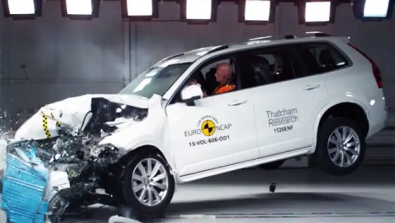 Volvo XC90 побил рекорд в тестах на безопасность