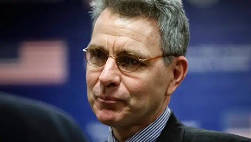 Американский посол нашел в Донбассе российские тренинговые центры