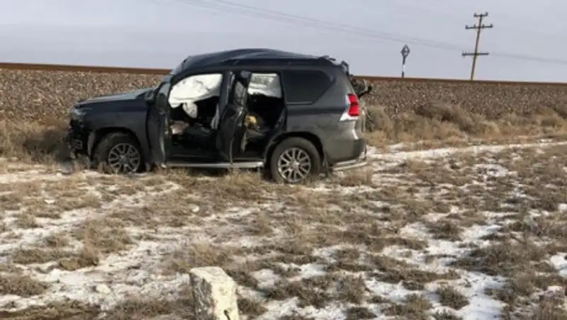 Стали известны подробности ДТП с поездом в Карагандинской области
