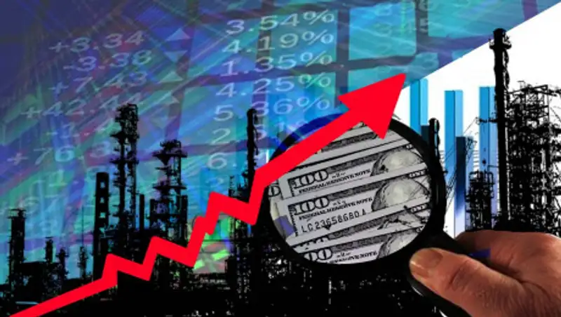 Нефть подорожала после атаки на иранский танкер