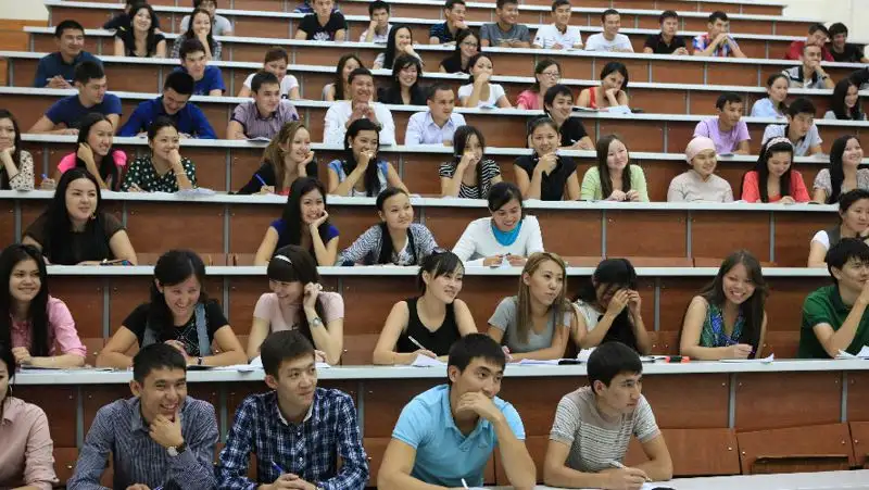 Бакалавриат со сроком обучения 2,5 года стартует с нового учебного года – Аймагамбетов