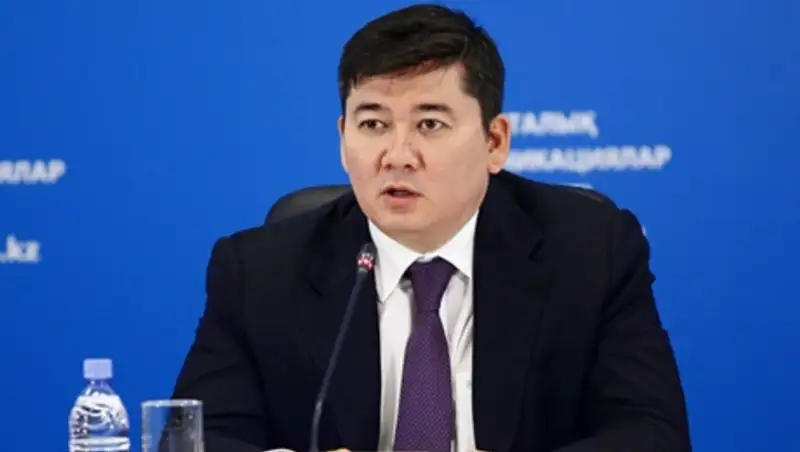 Мажилисмены одобрили законопроект, ограничивающий размеры штрафа за просрочку при погашении кредитов