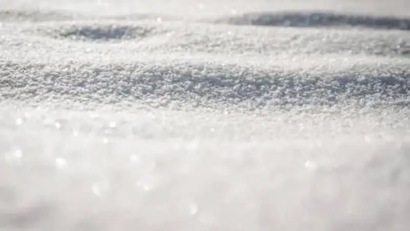 В Костанайской области выпал снег