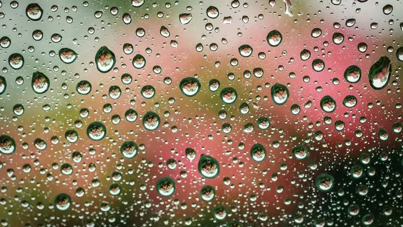 40-градусная жара, дожди, туман: погода в Казахстане на 1 августа