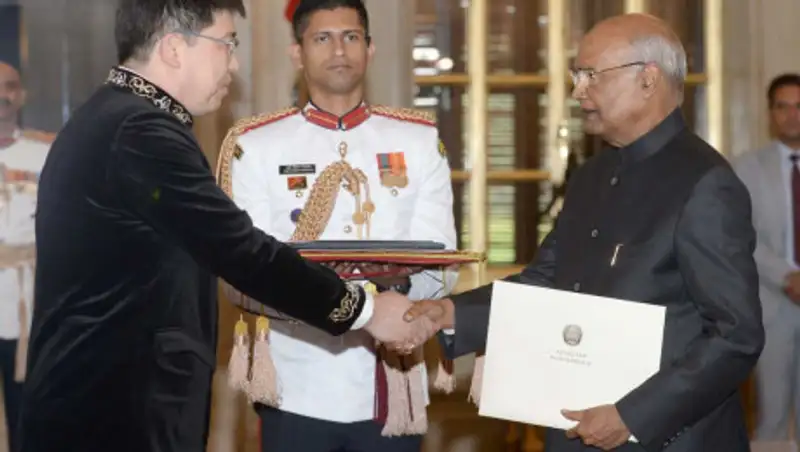 Посол Казахстана вручил верительные грамоты Президенту Индии