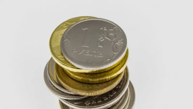 Продажа рубля в Казахстане сократилась на 10 миллиардов