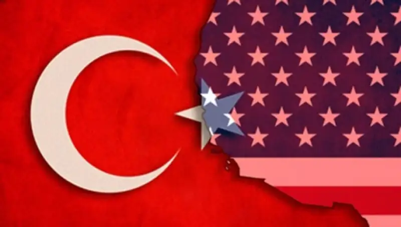 США требуют от Турции бомбить ИГ, а не курдов