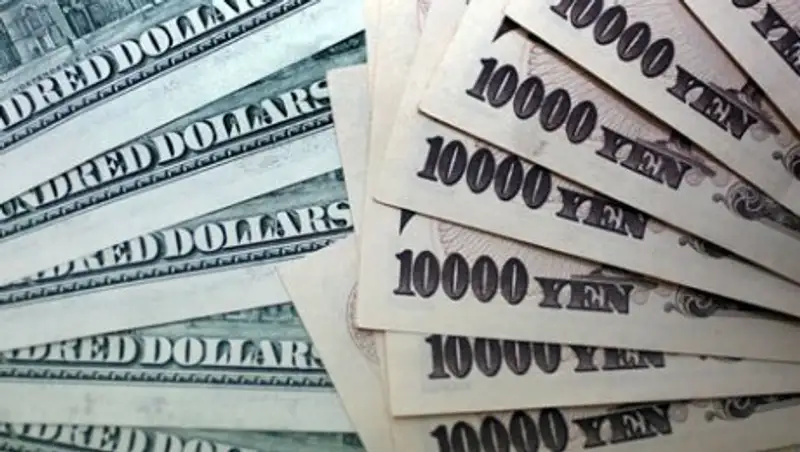 Токио готов принять решительные меры в связи с падением курса доллара