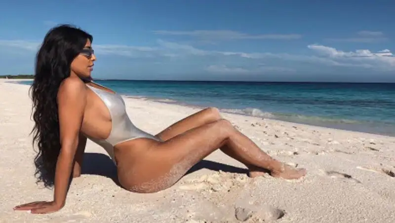 Ким Кардашьян рассказала о своем псориазе