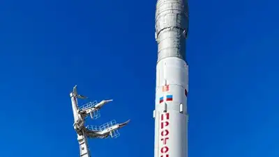 На космодром Байконур доставлена ракета-носитель "Протон-М", фото - Новости Zakon.kz от 04.12.2022 06:28