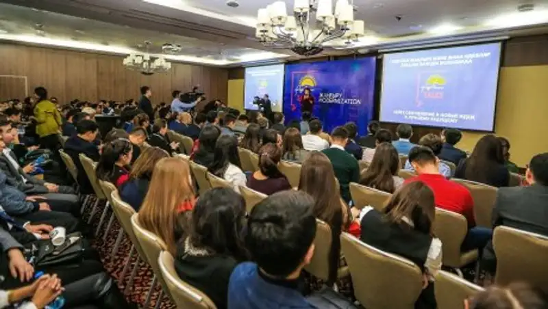 Партия «Нұр Отан»: новые форматы политической работы