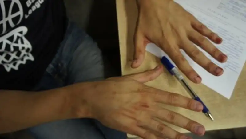 В Усть-Каменогорске девушка обвинила друзей в групповом изнасиловании