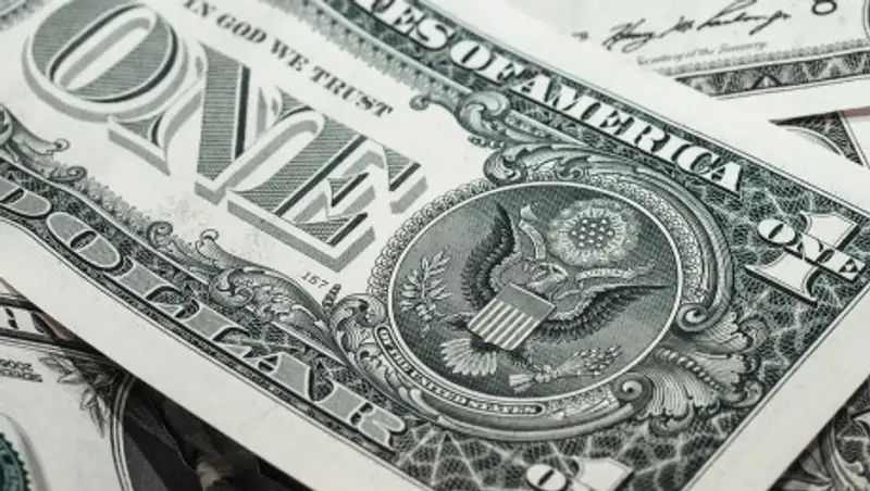 Курс доллара составил 378,89 тенге на торгах