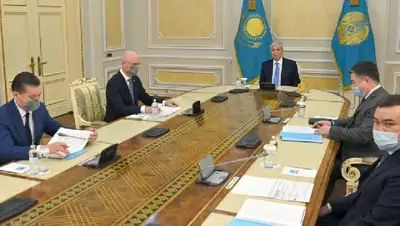 видеоконференция, фото - Новости Zakon.kz от 23.02.2022 11:51