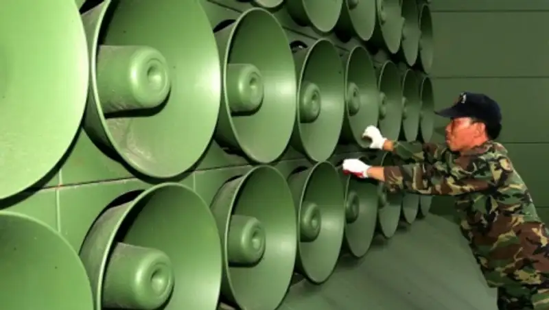 Сеул намерен возобновить пропагандистское вещание на границе с КНДР