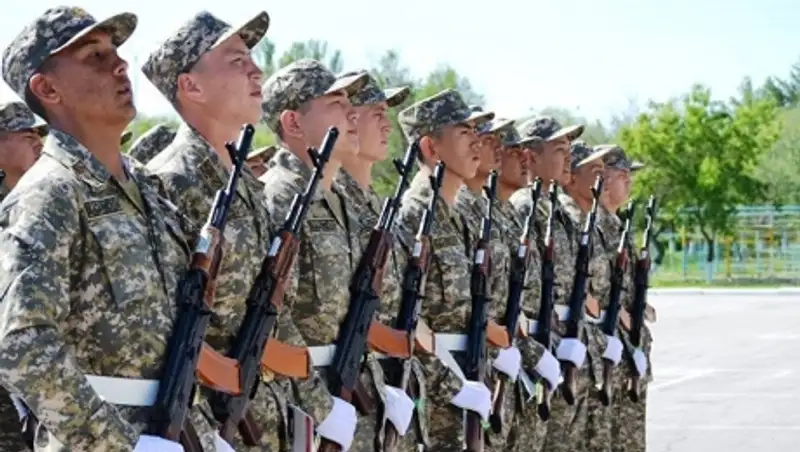 Казахстан и США займутся подготовкой нового поколения сержантов