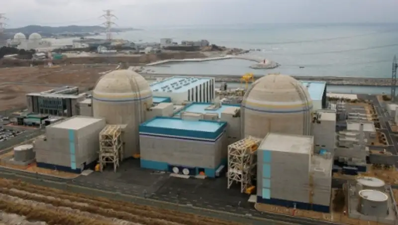 Власти Южной Кореи разрешили возобновить работу реактора АЭС "Кори"