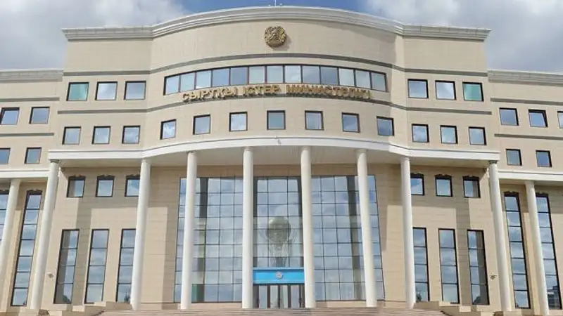 Главное за ночь: 10% детей Казахстана курят вейпы, Казахстан "воздержался" на голосовании по Украине — МИД