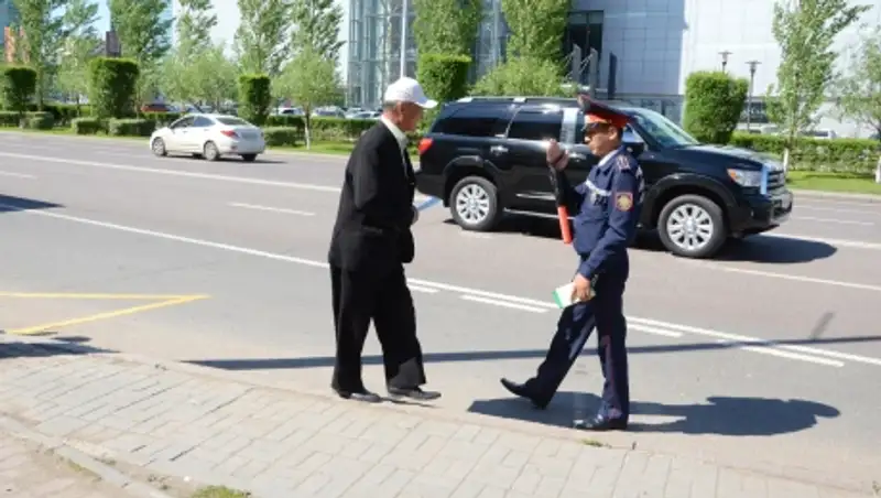 В Астане с начала года за нарушения ПДД оштрафовано около 11 тысяч пешеходов