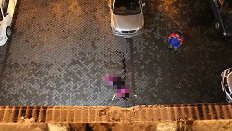 В Алматы молодая женщина погибла, выпав из окна при невыясненных обстоятельствах (фото), фото - Новости Zakon.kz от 11.11.2013 18:09