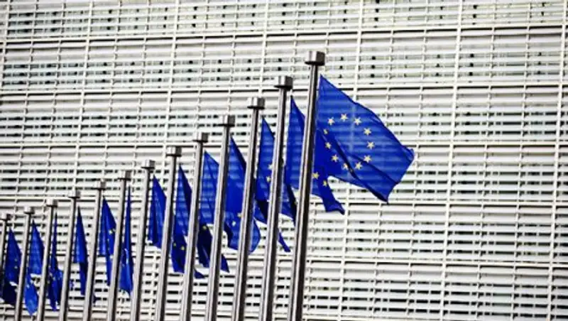 ЕС пообещал принципиально не менять отношения с Россией