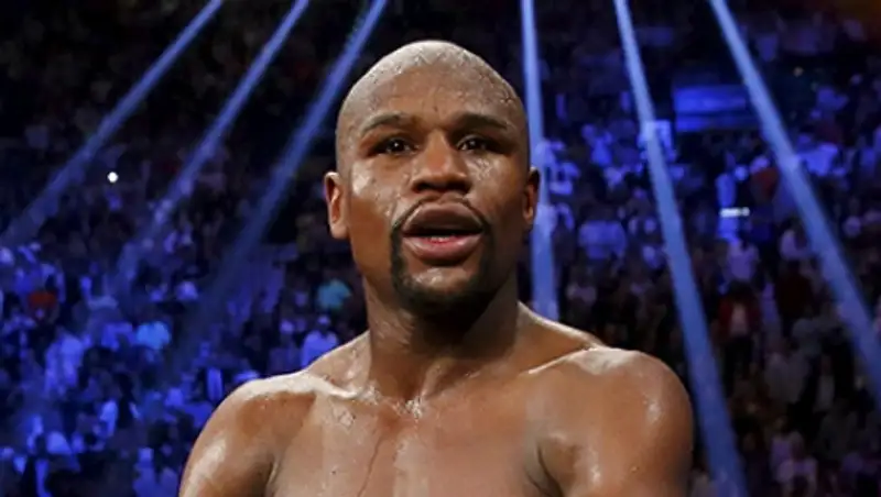 Боксер Мэйуэзер купил суперкар с алмазным покрытием