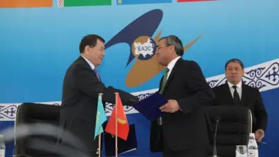 Zakon.kz, фото - Новости Zakon.kz от 31.03.2016 00:33