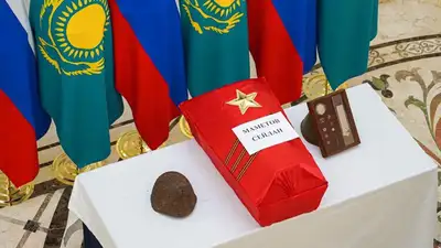 Россия передала Казахстану останки погибшего воина, фото - Новости Zakon.kz от 15.11.2023 10:12