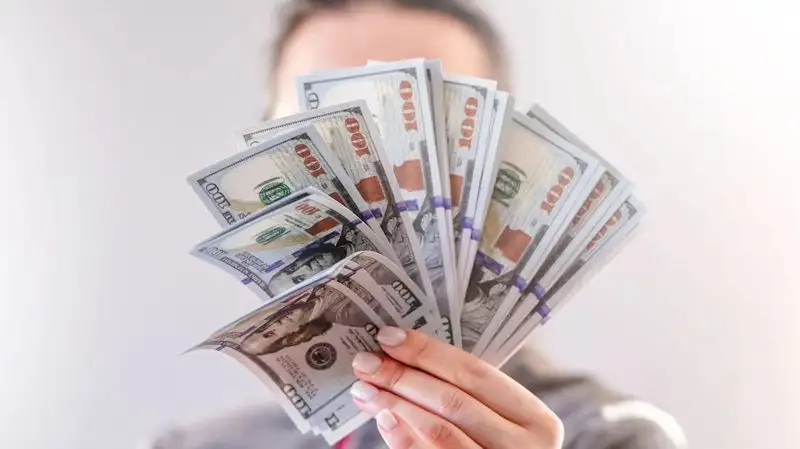 Курсы валют в обменниках Казахстана на 22 июня