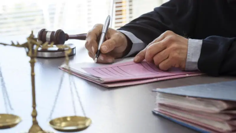 Алиментные обязательства родителей