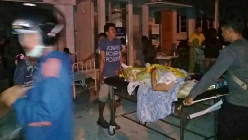 Число жертв землетрясения в Индонезии возросло до 48 человек