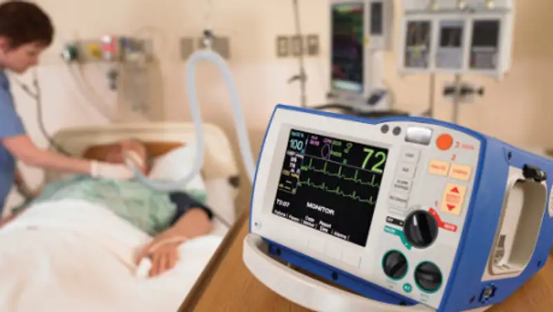 Почему заболевшим коронавирусом медработникам не выплачивают компенсацию