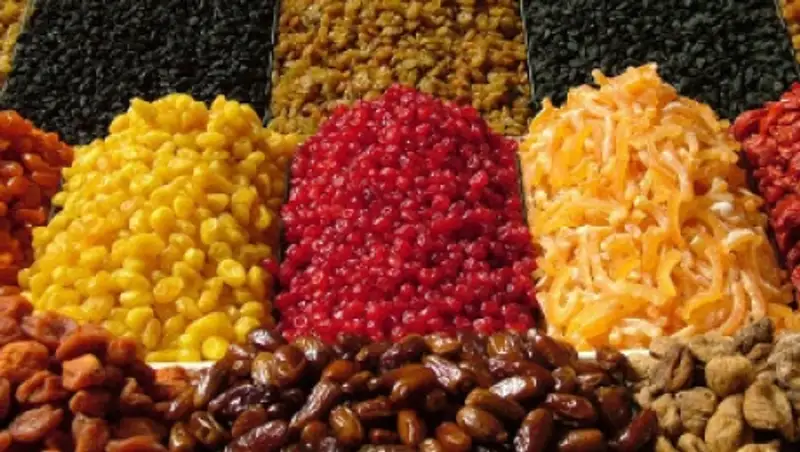 Россия запретила ввоз сухофруктов и саженцев из Казахстана