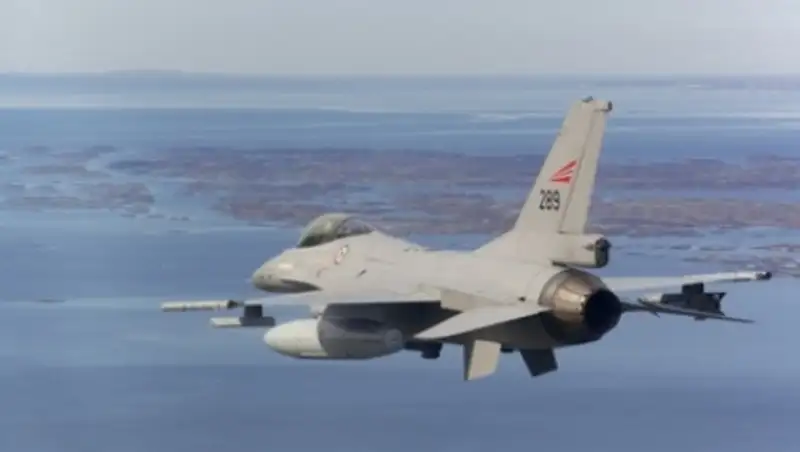 Истребители Норвегии и Великобритании заступят на дежурство над Балтикой