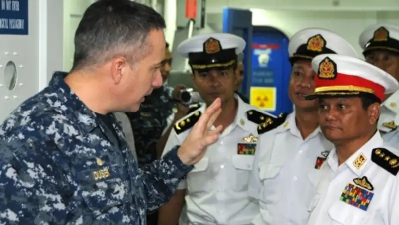 В США офицера судили за передачу секретов за услуги проституток